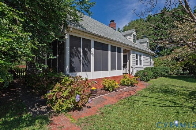8058 Signal Hill Rd, Mechanicsville, VA 23111