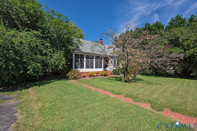 8058 Signal Hill Rd, Mechanicsville, VA 23111