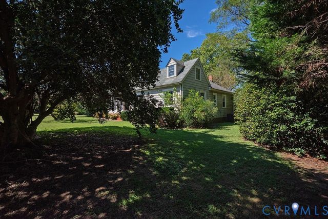 8058 Signal Hill Rd, Mechanicsville, VA 23111