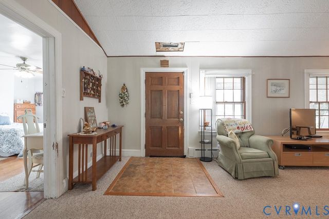 8058 Signal Hill Rd, Mechanicsville, VA 23111