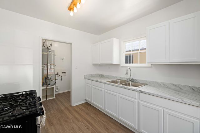 45110 Elm Avenue, Lancaster, CA 93534