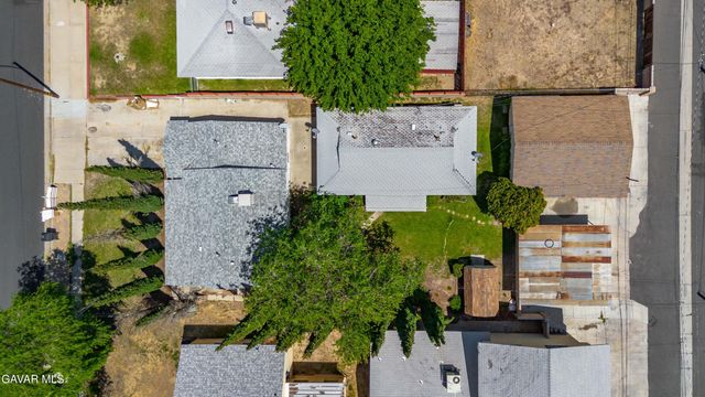 45110 Elm Avenue, Lancaster, CA 93534