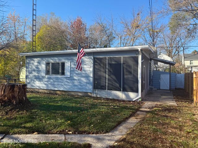 424 Mayberry Street, Toledo, OH 43609