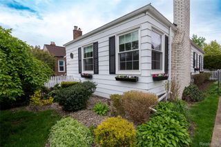 13113 Chestnut Street, Southgate, MI 48195