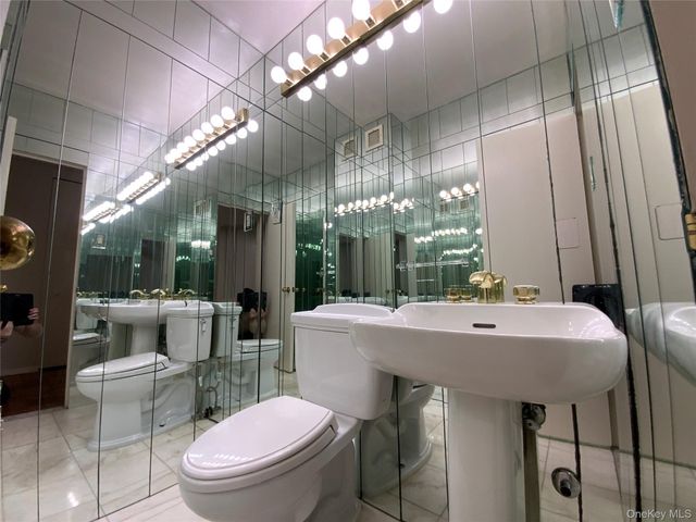 27010 Grand Central Parkway 16S, Floral Park, NY 11005