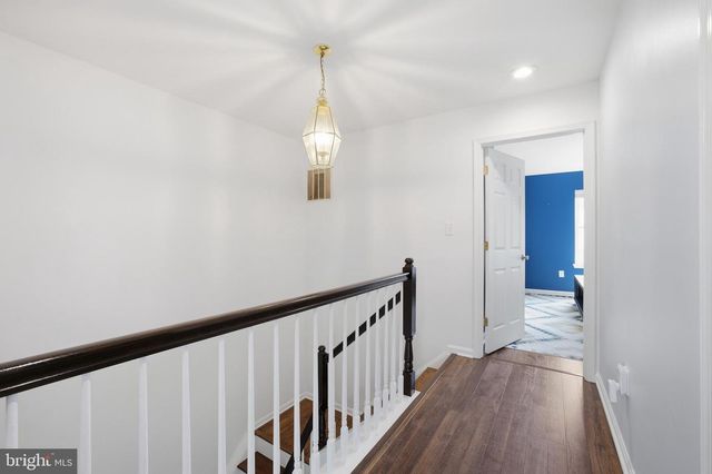 13511 LAVENDER MIST LN, Centreville, VA 20120