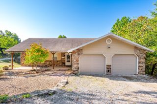 117 Blue Springs Lane, Branson West, MO 65737