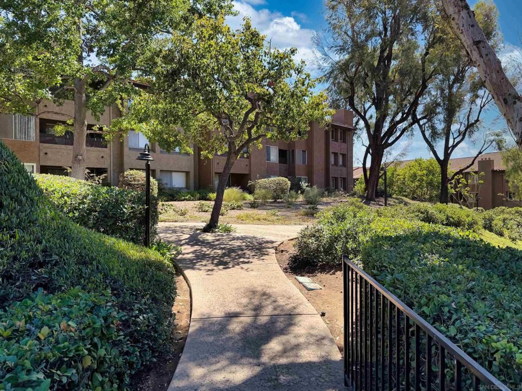 10225 Caminito Cuervo 140, San Diego, CA 92108 — photo 3