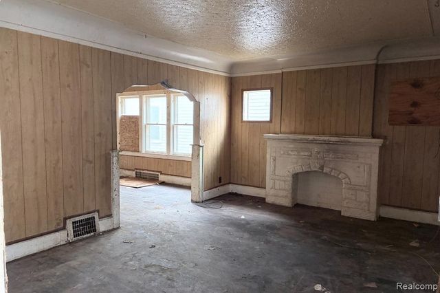 18652 Goulburn Street, Detroit, MI 48205