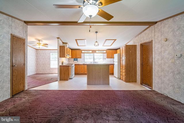 328 CHESTNUT ST, Bainbridge, PA 17502