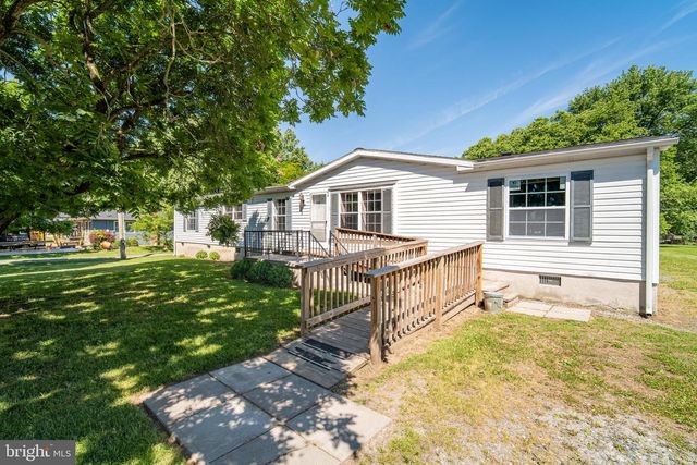 328 CHESTNUT ST, Bainbridge, PA 17502