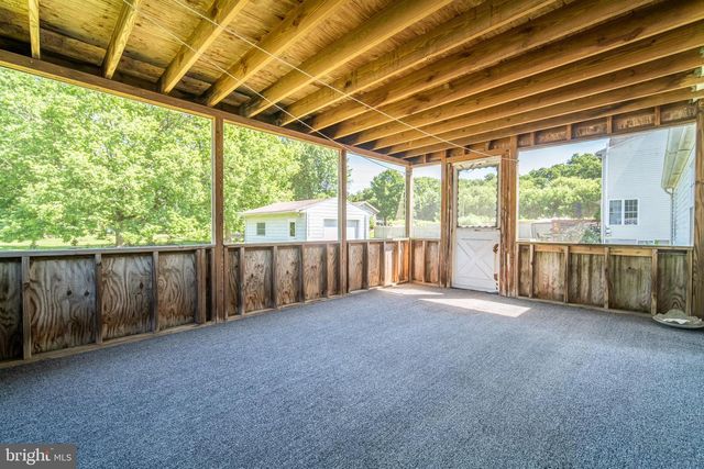 328 CHESTNUT ST, Bainbridge, PA 17502