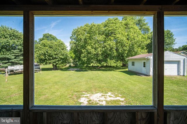 328 CHESTNUT ST, Bainbridge, PA 17502