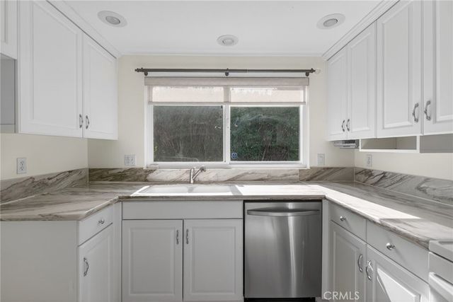 22155 De Berry Street, Grand Terrace, CA 92324