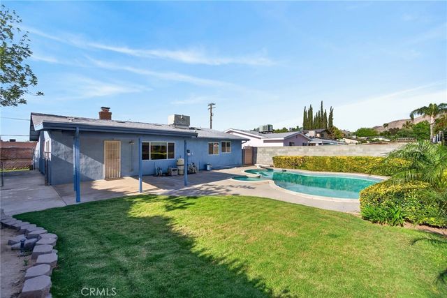 22155 De Berry Street, Grand Terrace, CA 92324