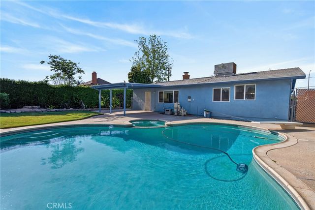 22155 De Berry Street, Grand Terrace, CA 92324