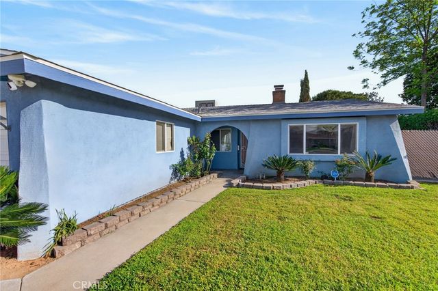 22155 De Berry Street, Grand Terrace, CA 92324