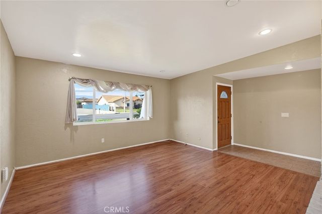 22155 De Berry Street, Grand Terrace, CA 92324