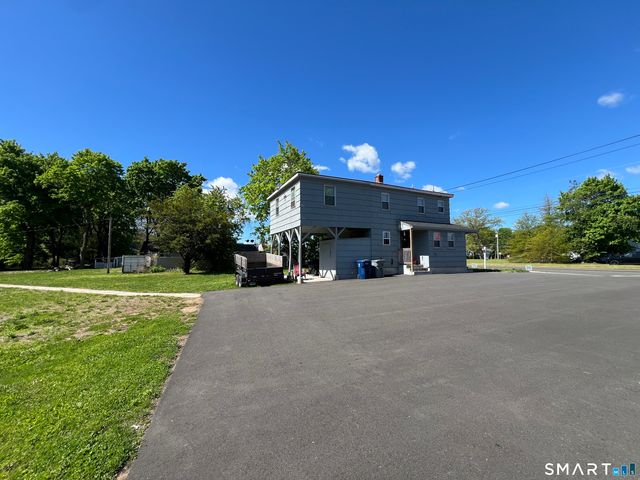 270R East Street, Plainville, CT 06062