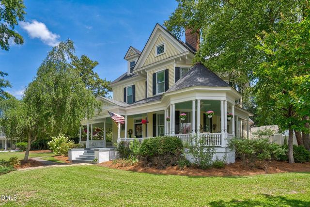109 S Walnut Street, Spring Hope, NC 27882