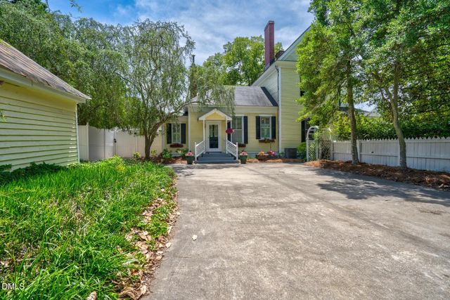 109 S Walnut Street, Spring Hope, NC 27882