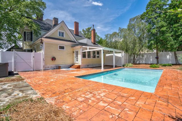 109 S Walnut Street, Spring Hope, NC 27882