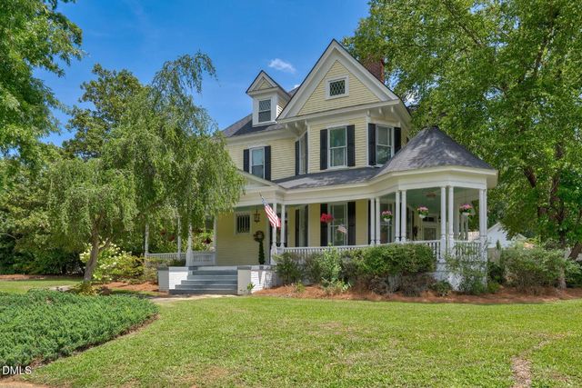 109 S Walnut Street, Spring Hope, NC 27882
