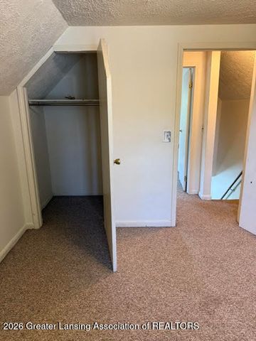 124 School Street, Williamston, MI 48895