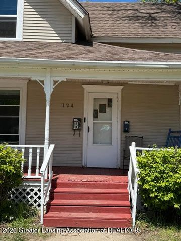 124 School Street, Williamston, MI 48895