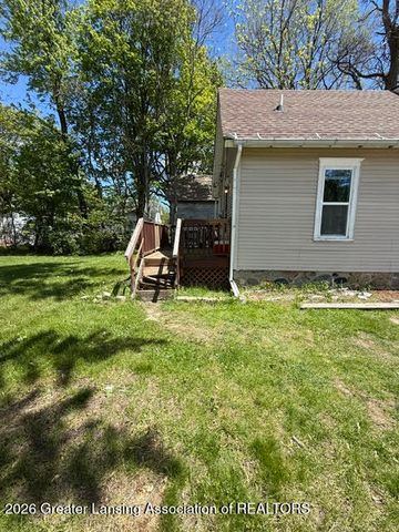 124 School Street, Williamston, MI 48895