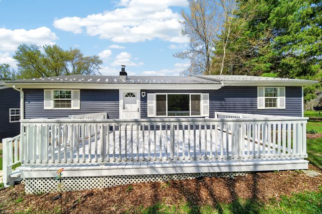 10152 PEACH Street, Girard, PA 16417