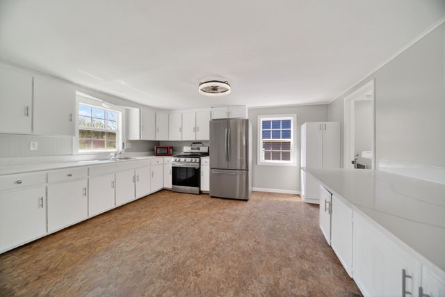 10152 PEACH Street, Girard, PA 16417