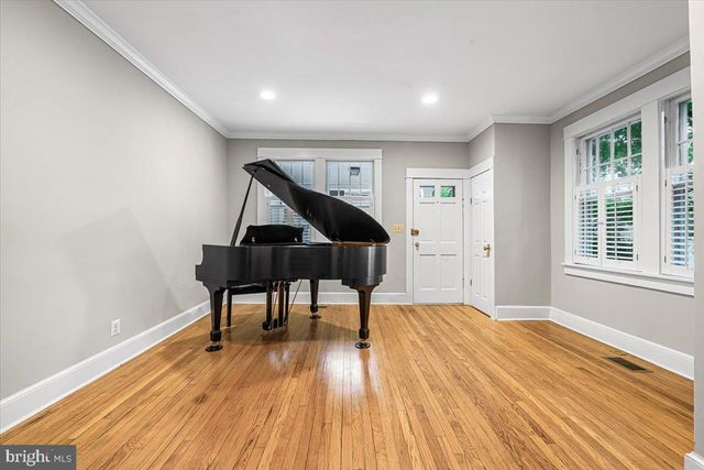 4651 Q ST NW, Washington, DC 20007