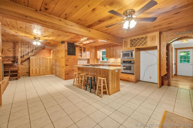 207 Gary Drive, Vinita, OK 74301