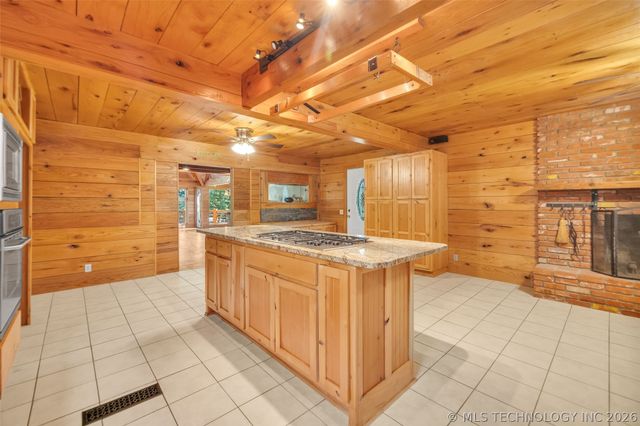207 Gary Drive, Vinita, OK 74301