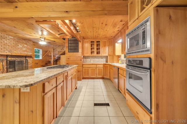 207 Gary Drive, Vinita, OK 74301