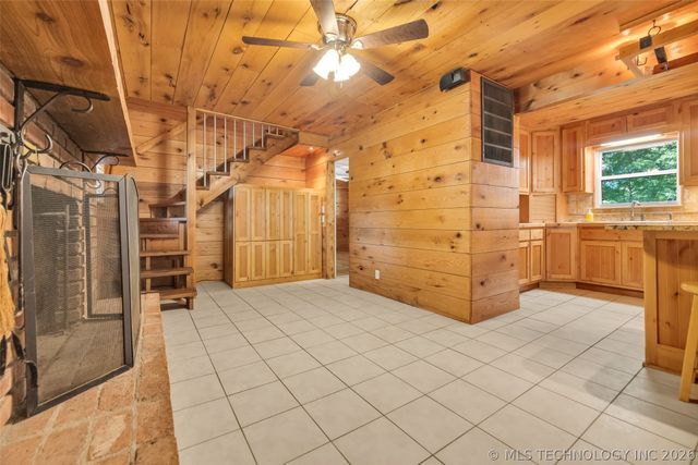 207 Gary Drive, Vinita, OK 74301