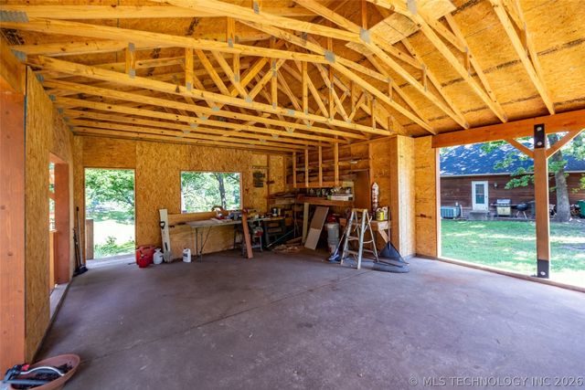 207 Gary Drive, Vinita, OK 74301