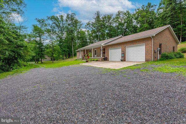 906 CAUTHORN MILL DR, Middletown, VA 22645
