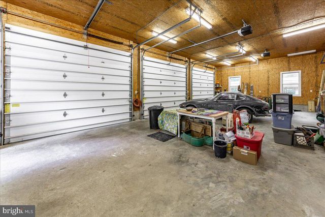 906 CAUTHORN MILL DR, Middletown, VA 22645