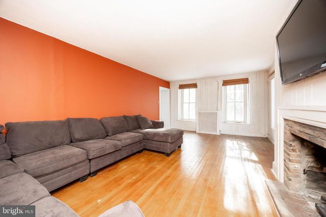 1504 CALN MEETINGHOUSE RD, Downingtown, PA 19335