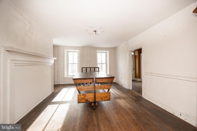 1504 CALN MEETINGHOUSE RD, Downingtown, PA 19335