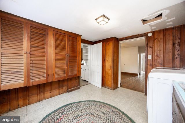 1504 CALN MEETINGHOUSE RD, Downingtown, PA 19335