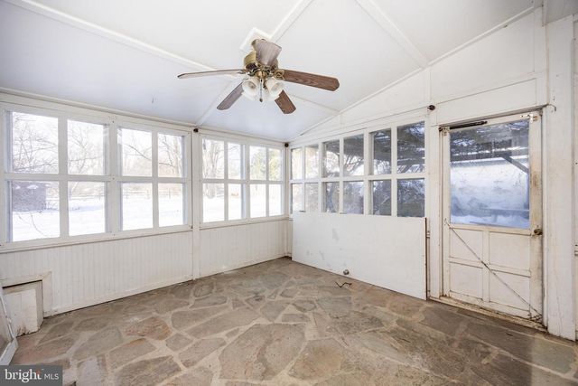 1504 CALN MEETINGHOUSE RD, Downingtown, PA 19335