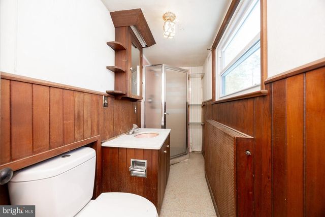 1504 CALN MEETINGHOUSE RD, Downingtown, PA 19335