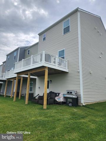 109 ZANDER RD, Inwood, WV 25428