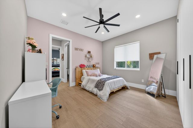 6463 NW 71st Terrace, Parkland, FL 33067