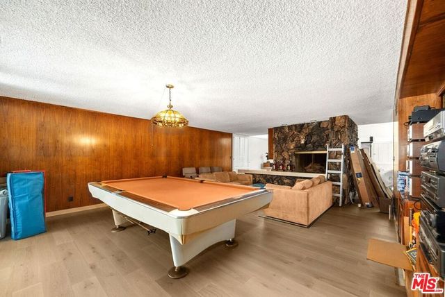 6505 S Halm Avenue, Los Angeles, CA 90056