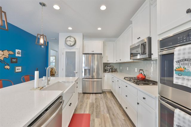 3005 PULLER TRAIL, Odessa, FL 33556