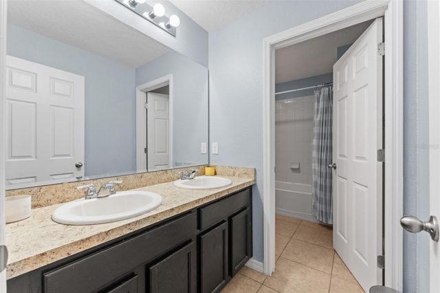 132 ANDALUSIA LOOP, Davenport, FL 33837